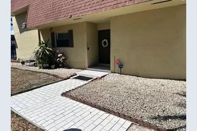 8920 Palm Tree Ln #8920, Pembroke Pines, FL 33024 - Photo 73