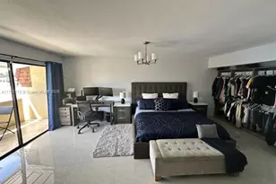 8920 Palm Tree Ln, Pembroke Pines, FL 33024 - Photo 59