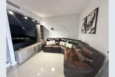 8920 Palm Tree Ln #8920, Pembroke Pines, FL 33024 - Photo 13