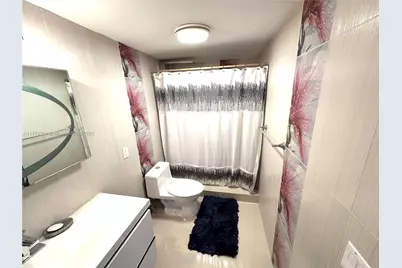 427 Golden Isles Dr #5G, Hallandale Beach, FL 33009 - Photo 31