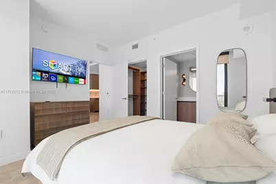 580 72nd #704, Miami Beach, FL 33141 - Photo 19