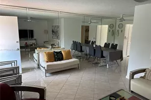 3922 NE 166th St, North Miami Beach, FL 33160 - Photo 15