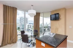 17555 Collins Ave, Sunny Isles Beach, FL 33160 - Photo 9