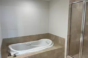 14951 Royal Oaks Ln, North Miami, FL 33181 - Photo 11