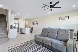 2157 S Appleton Cir S, Oakland Park, FL 33309 - Photo 13