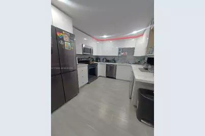 16300 Golf Club Rd #Apt 317, Weston, FL 33326 - Photo 3