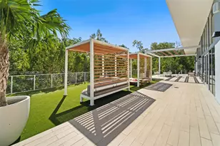 16385 Biscayne Blvd, North Miami Beach, FL 33160 - Photo 31