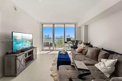 16385 Biscayne Blvd #1019, North Miami Beach, FL 33160 - Photo 3