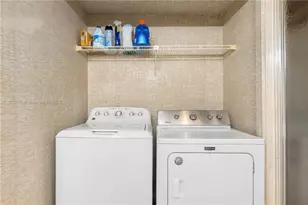 10175 Collins Ave, Bal Harbour, FL 33154 - Photo 27