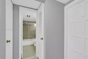 1201 Hillcrest Ct, Hollywood, FL 33021 - Photo 19