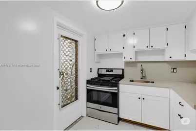 1201 Hillcrest Ct #204, Hollywood, FL 33021 - Photo 7