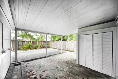 621 Hudson Rd, West Palm Beach, FL 33405 - Photo 17