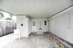 621 Hudson Rd, West Palm Beach, FL 33405 - Photo 15
