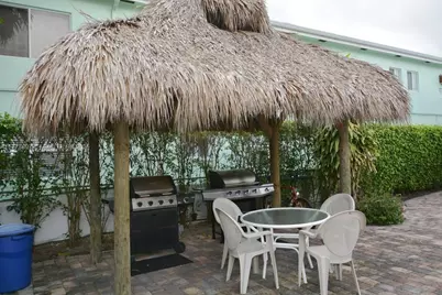 4228 N Ocean Dr #17, Lauderdale by the Sea, FL 33308 - Photo 17