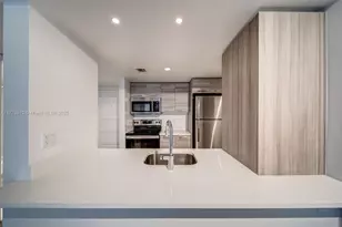 1756 N Bayshore Dr, Miami, FL 33132 - Photo 9