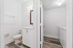 2556 SE 15th Ct, Homestead, FL 33035 - Photo 9