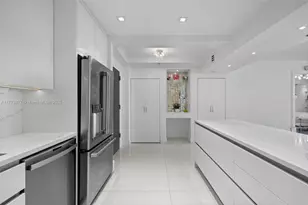 9455 Collins Ave, Surfside, FL 33154 - Photo 13