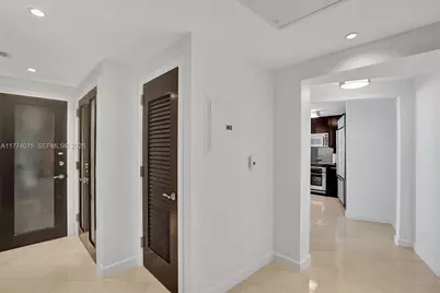 4391 Collins Ave #913/914, Miami Beach, FL 33140 - Photo 23