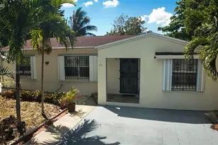 596 NW 109th St, Miami, FL 33168 - Photo 5
