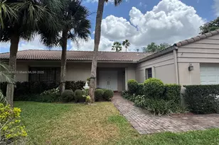 14679 Glencairn Rd, Miami Lakes, FL 33016 - Photo 33