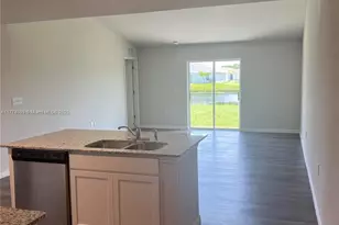 9084 Aegean Cir, Lehigh Acres, FL 33936 - Photo 5