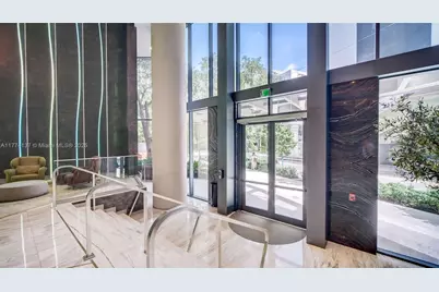 1000 Brickell Plz #2812, Miami, FL 33131 - Photo 33