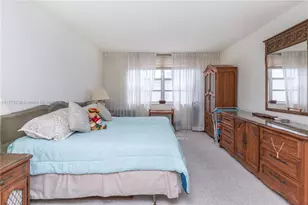 2780 NE 183rd St, Aventura, FL 33160 - Photo 29