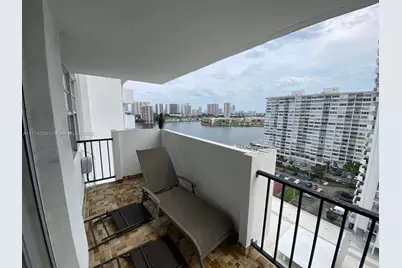 2780 NE 183rd St #1606, Aventura, FL 33160 - Photo 35