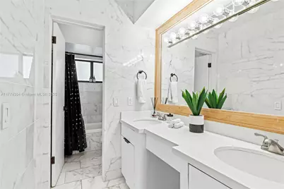 1061 NW North River Dr, Miami, FL 33136 - Photo 19