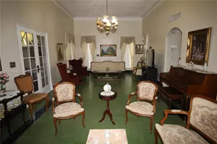 870 NW 14th Ct, Miami, FL 33125 - Photo 15