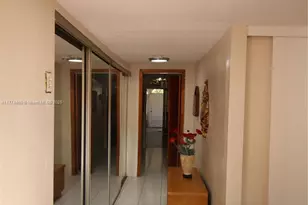 870 NW 14th Ct, Miami, FL 33125 - Photo 33