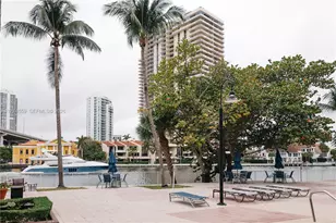 19390 Collins Ave, Sunny Isles Beach, FL 33160 - Photo 25