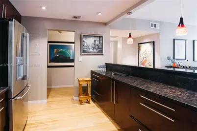 19390 Collins Ave #1614, Sunny Isles Beach, FL 33160 - Photo 19