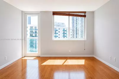 19390 Collins Ave #1614, Sunny Isles Beach, FL 33160 - Photo 3