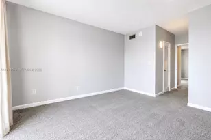 19390 Collins Ave, Sunny Isles Beach, FL 33160 - Photo 17