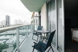 19390 Collins Ave, Sunny Isles Beach, FL 33160 - Photo 3