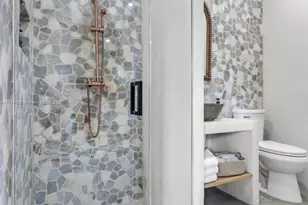 535 N Biscayne River Dr, Miami, FL 33169 - Photo 19