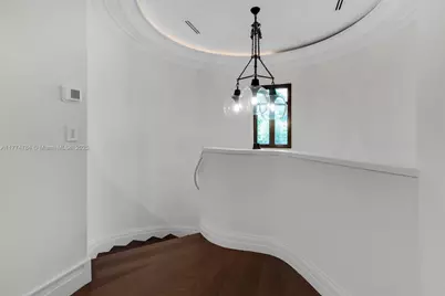 9 Harbor Pt, Key Biscayne, FL 33149 - Photo 75