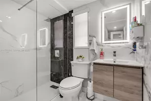 8775 Park Blvd, Miami, FL 33172 - Photo 25