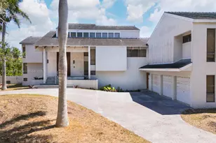 30 Leucadendra Dr, Coral Gables, FL 33156 - Photo 9