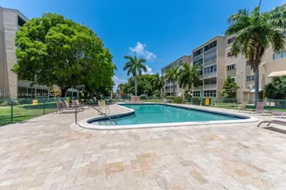 219 NE 14th Ave #406, Hallandale Beach, FL 33009 - Photo 19