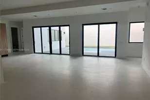 5725 W Ashwood, Hollywood, FL 33312 - Photo 15