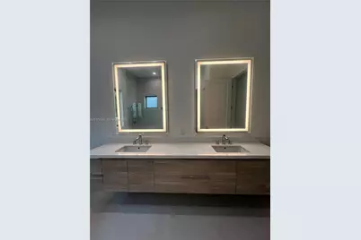 5725 W Ashwood, Hollywood, FL 33312 - Photo 21