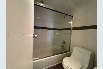 3625 N Country Club Dr #PH-4, Aventura, FL 33180 - Photo 23