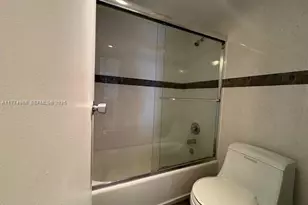 3625 N Country Club Dr, Aventura, FL 33180 - Photo 23