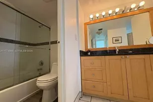 3625 N Country Club Dr, Aventura, FL 33180 - Photo 33