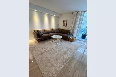 2401 Collins Ave #512, Miami Beach, FL 33140 - Photo 1
