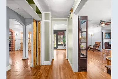 411 SW 1st St, Florida City, FL 33034 - Photo 21