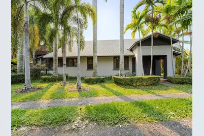 411 SW 1st St, Florida City, FL 33034 - Photo 7