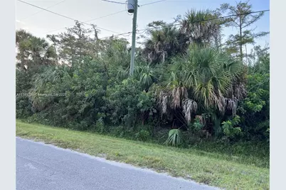 2521 NE 20th Avenue, Naples, FL 34120 - Photo 1